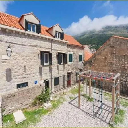 Vi 杜布罗夫尼克